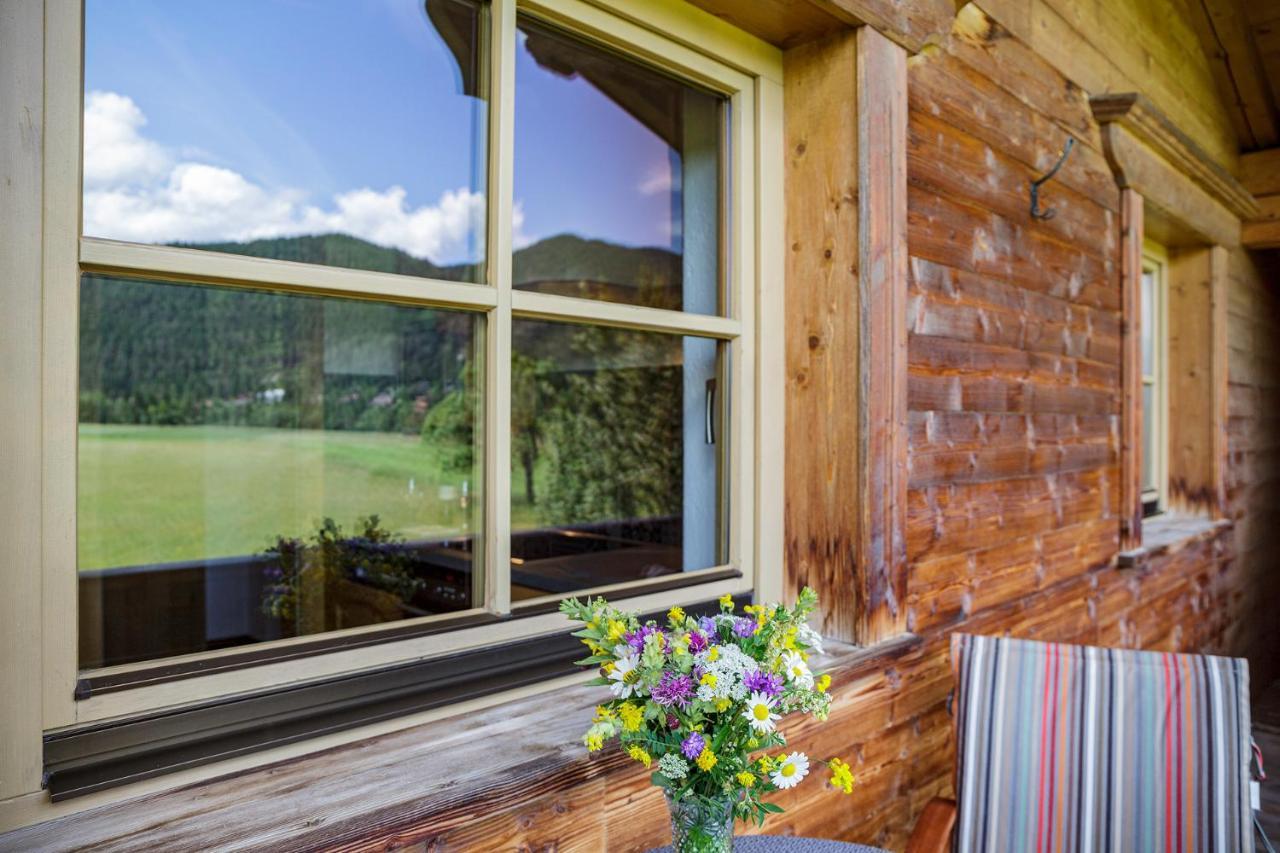 Landhaus Lindl - Ein Ruhiges Platzl Zum Wohlfuehlen Leutasch Buitenkant foto