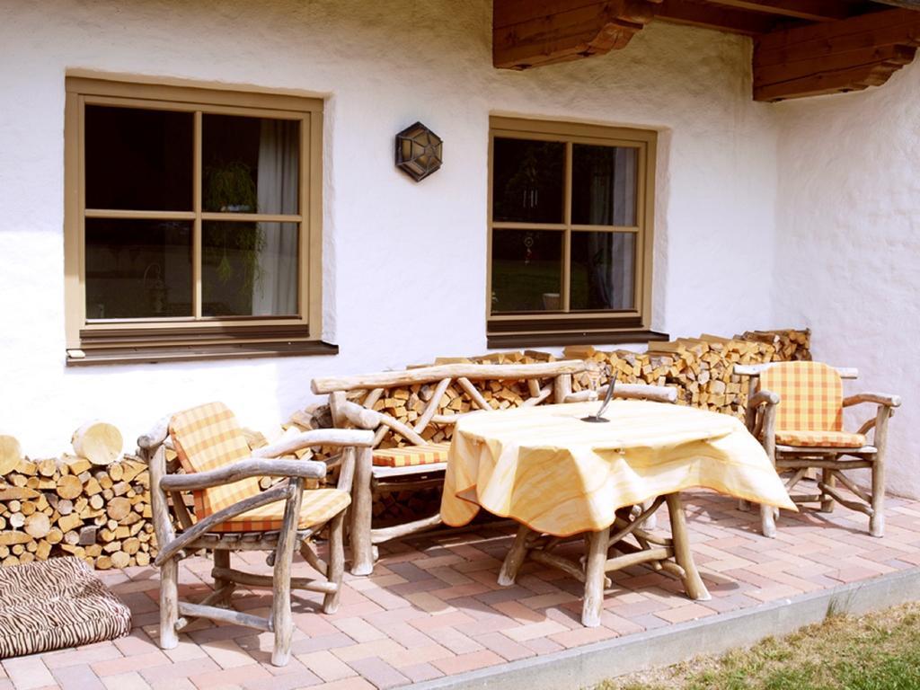 Landhaus Lindl - Ein Ruhiges Platzl Zum Wohlfuehlen Leutasch Buitenkant foto