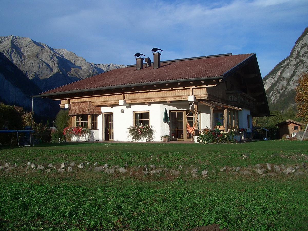 Landhaus Lindl - Ein Ruhiges Platzl Zum Wohlfuehlen Leutasch Buitenkant foto