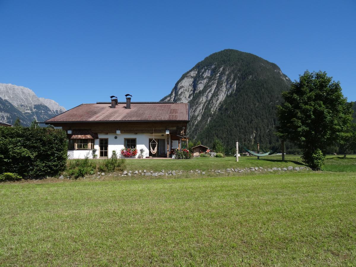 Landhaus Lindl - Ein Ruhiges Platzl Zum Wohlfuehlen Leutasch Buitenkant foto