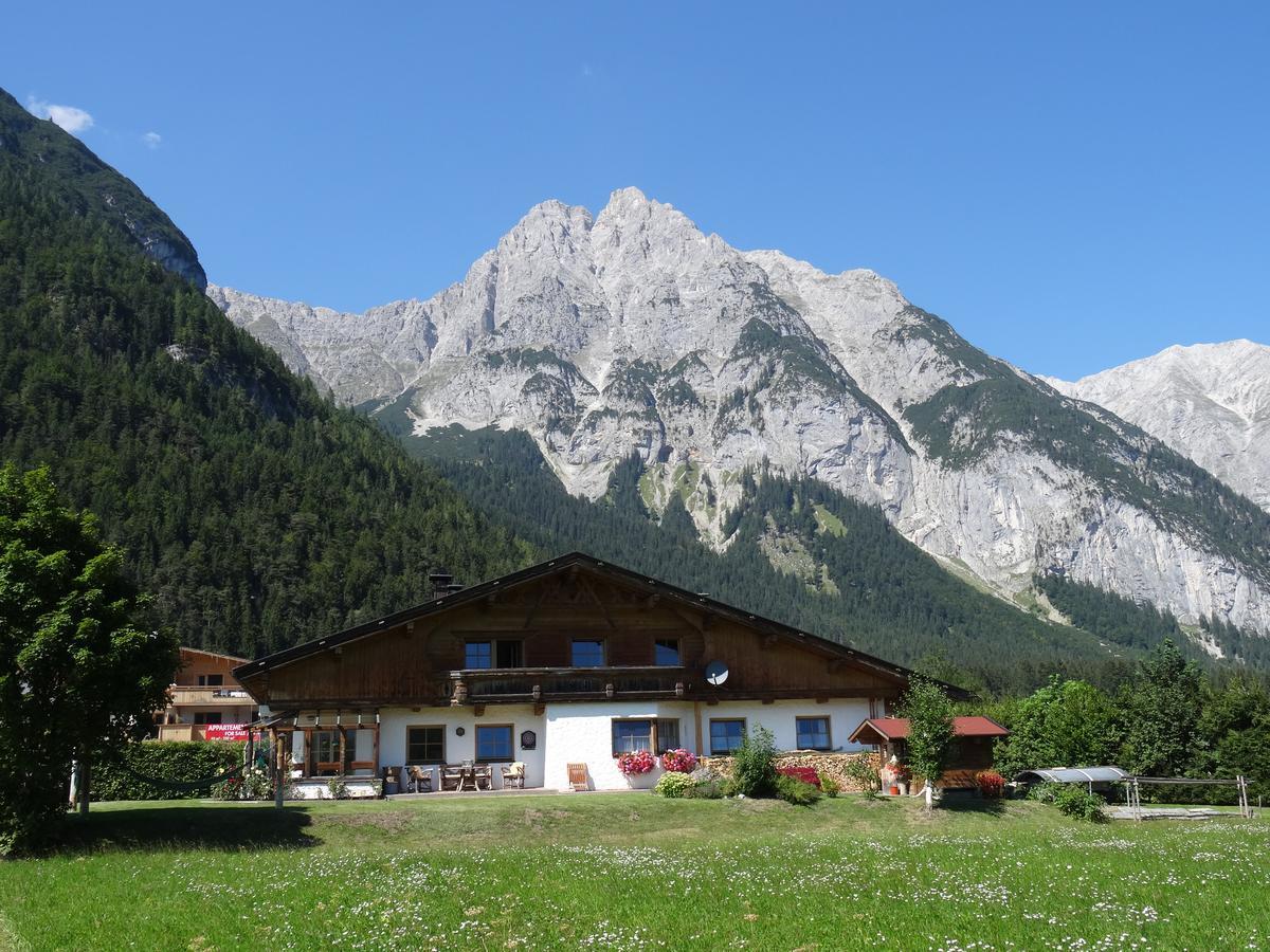 Landhaus Lindl - Ein Ruhiges Platzl Zum Wohlfuehlen Leutasch Buitenkant foto